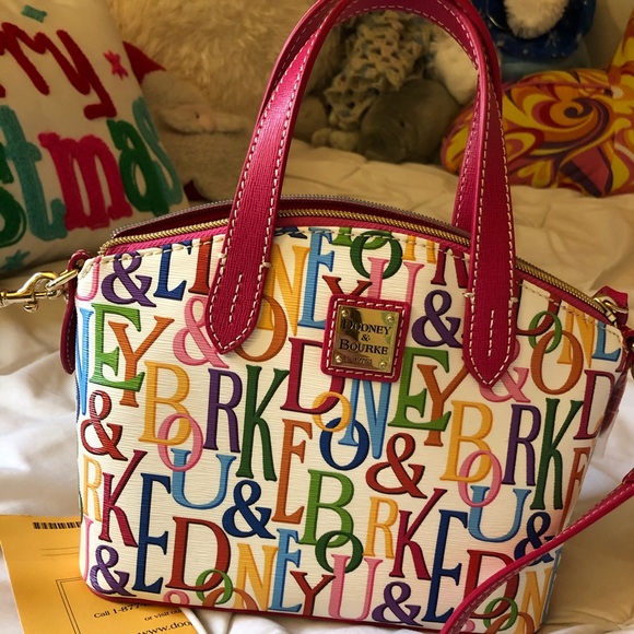 Dooney & Bourke Purse - Picture 1 of 3